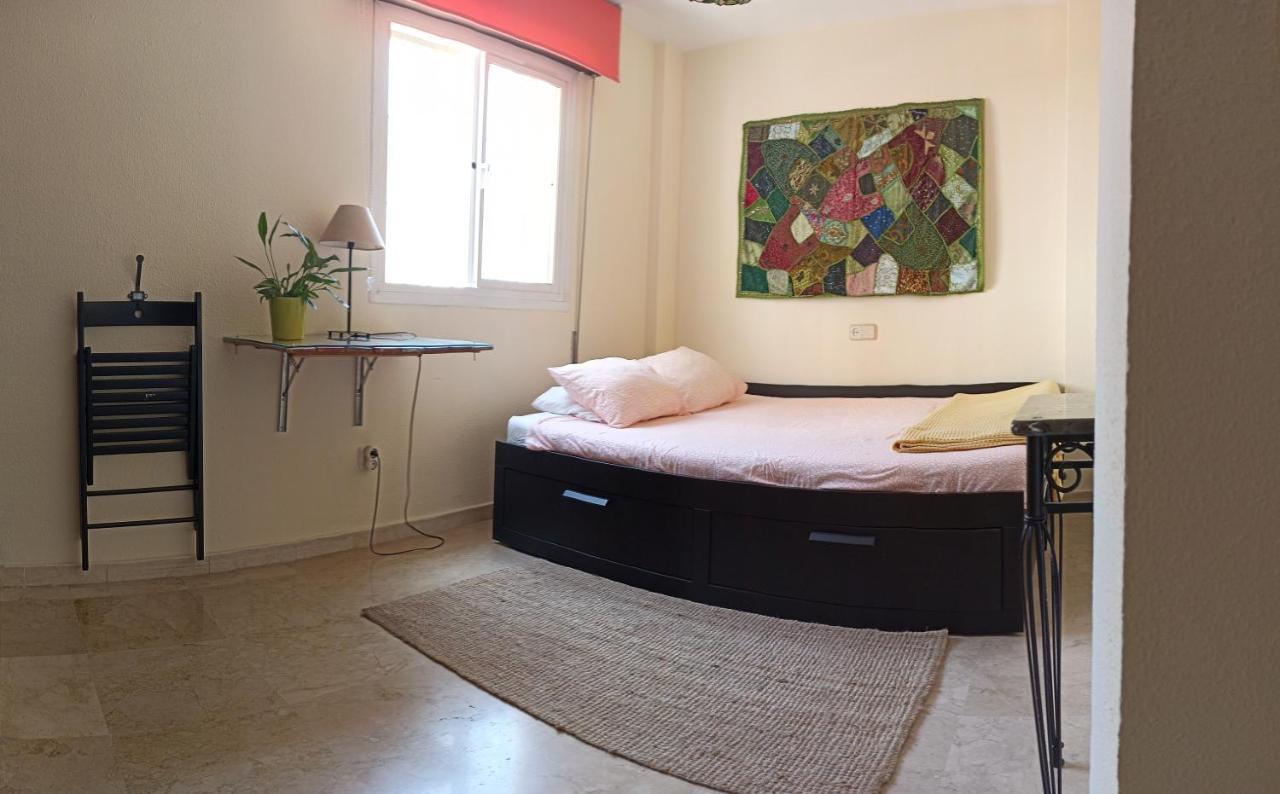 Apartament Confortable Habitacion Centrica En Piso Privado Malaga Zewnętrze zdjęcie