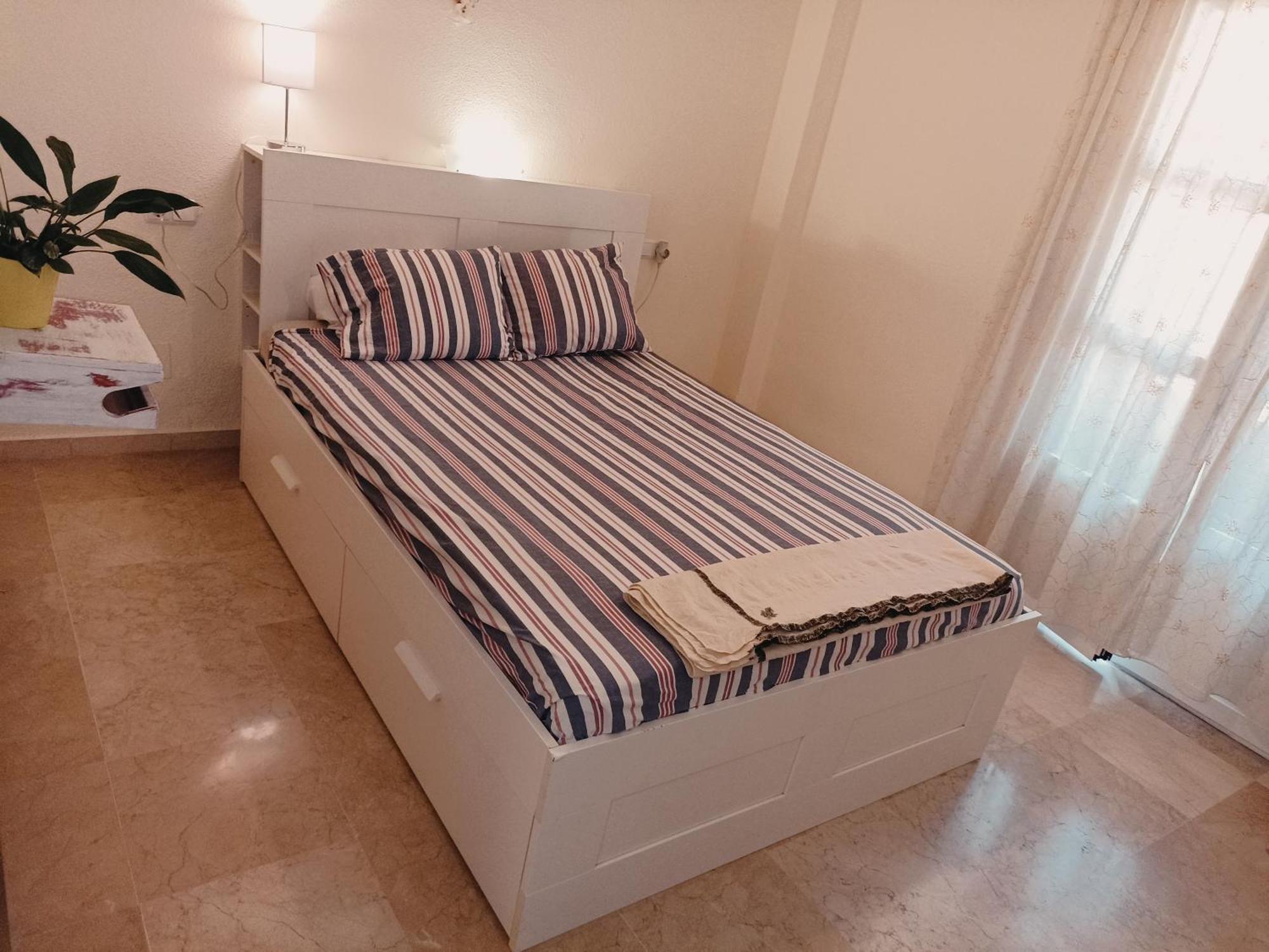 Apartament Confortable Habitacion Centrica En Piso Privado Malaga Zewnętrze zdjęcie